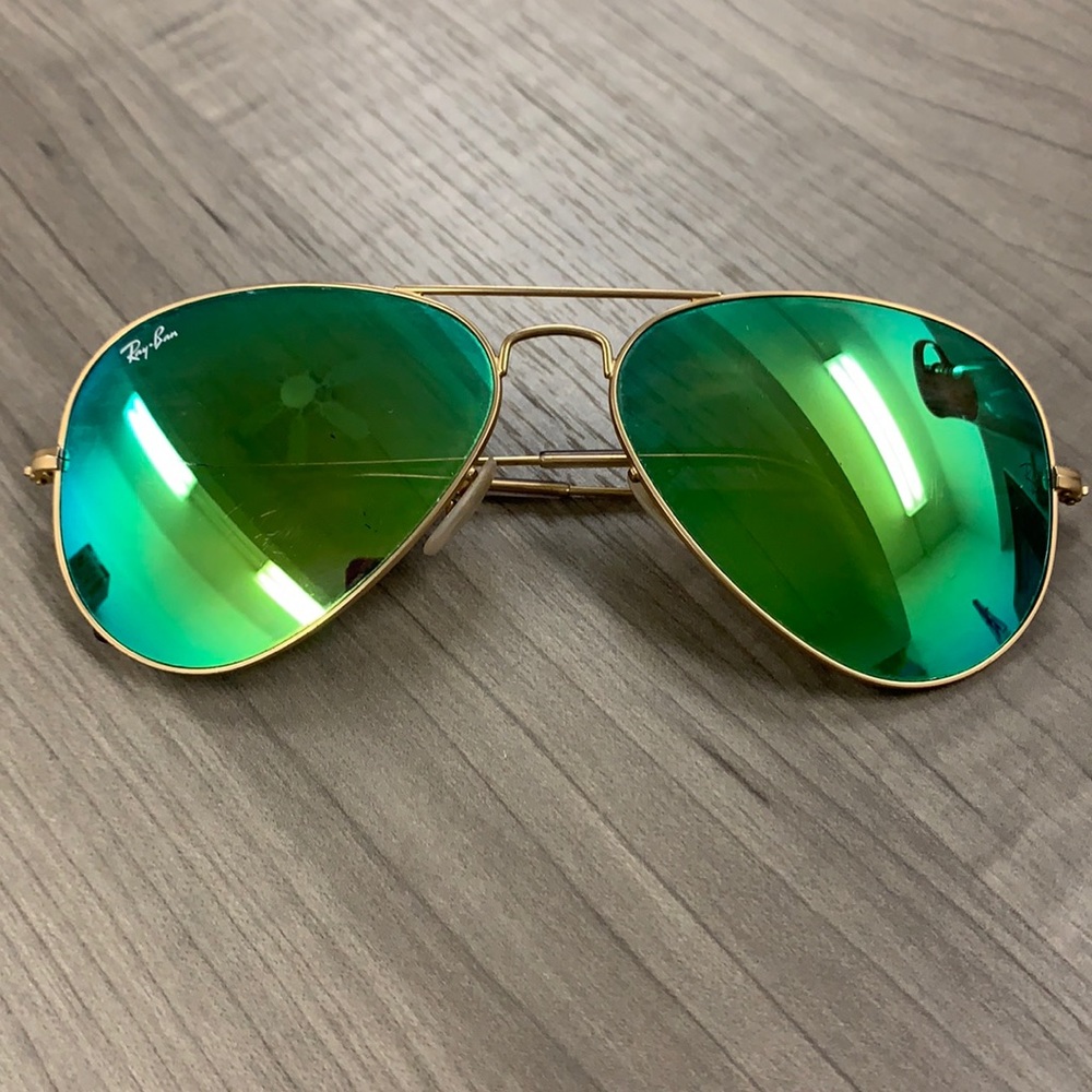 Mirrored Ray-Bans